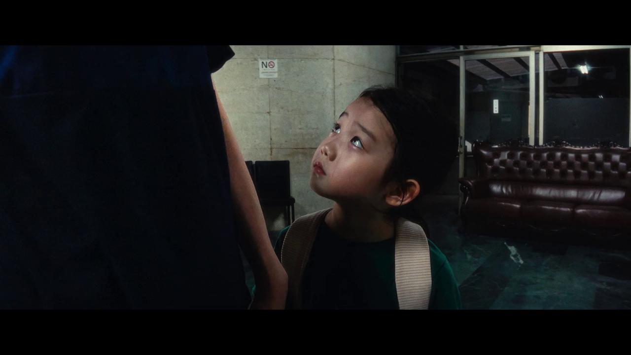 [左撇子女孩][WEB-MKV/6.92GB][国英多音轨/简繁英字幕][1080P][HDR版本][流媒体]