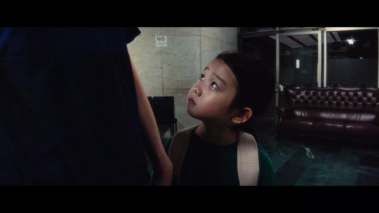 [左撇子女孩][WEB-MKV/15.23GB][国语音轨/简繁英字幕][4K-2160P][HDR版本][H265编码][流媒体]