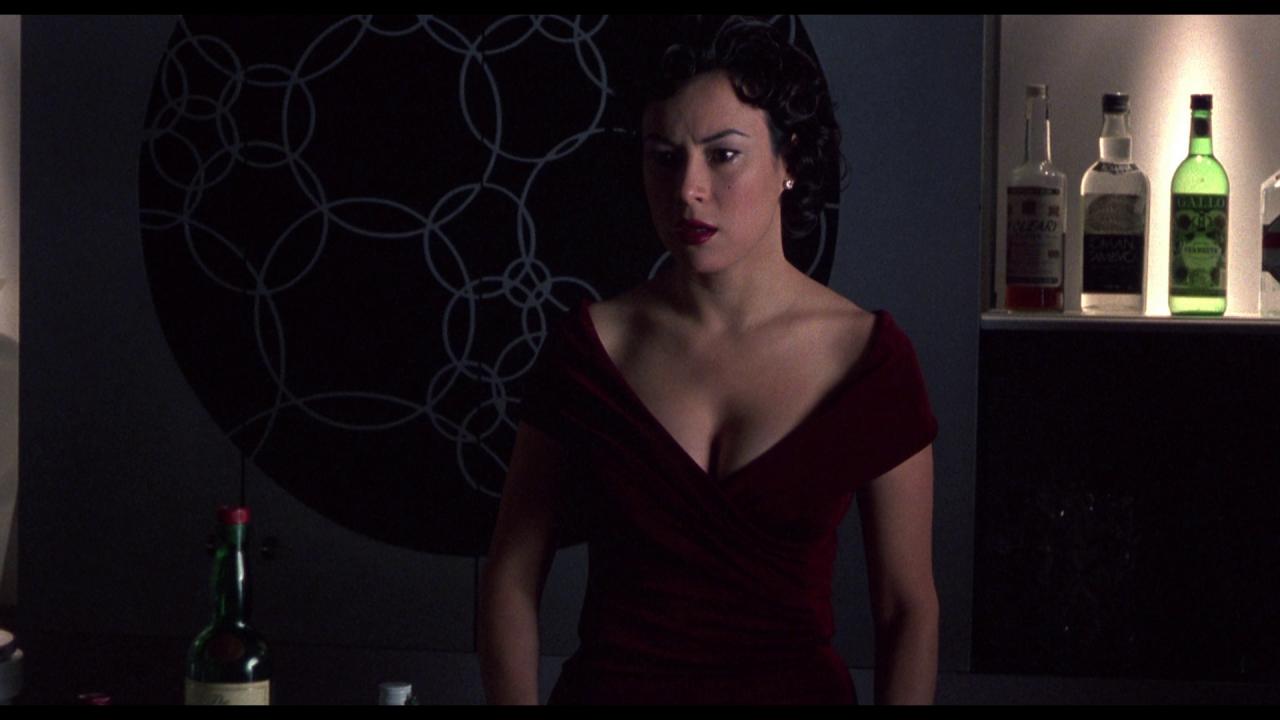 [惊世狂花][BD-MKV/29.58GB][国英多音轨/简繁英字幕][1080P][HDR版本][蓝光压制]