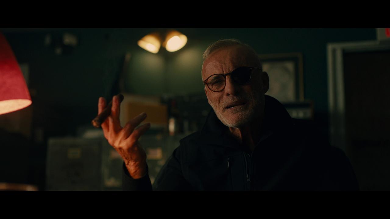 [Guns.Up][BD-MKV/19.19GB][简繁英字幕][1080P][HDR版本][蓝光压制]