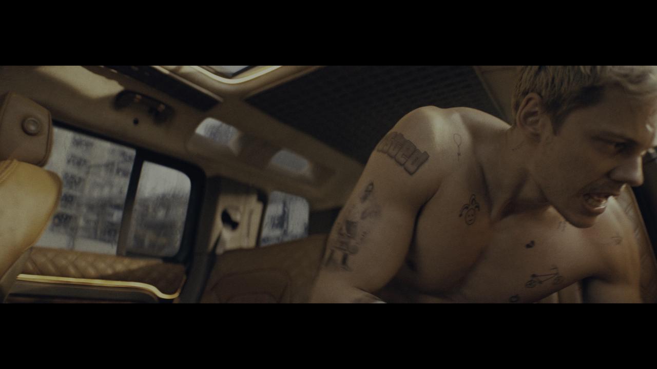 [紧锁][BD-MKV/44.77GB][简繁英字幕][4K-2160P][HDR版本][H265编码][蓝光压制]