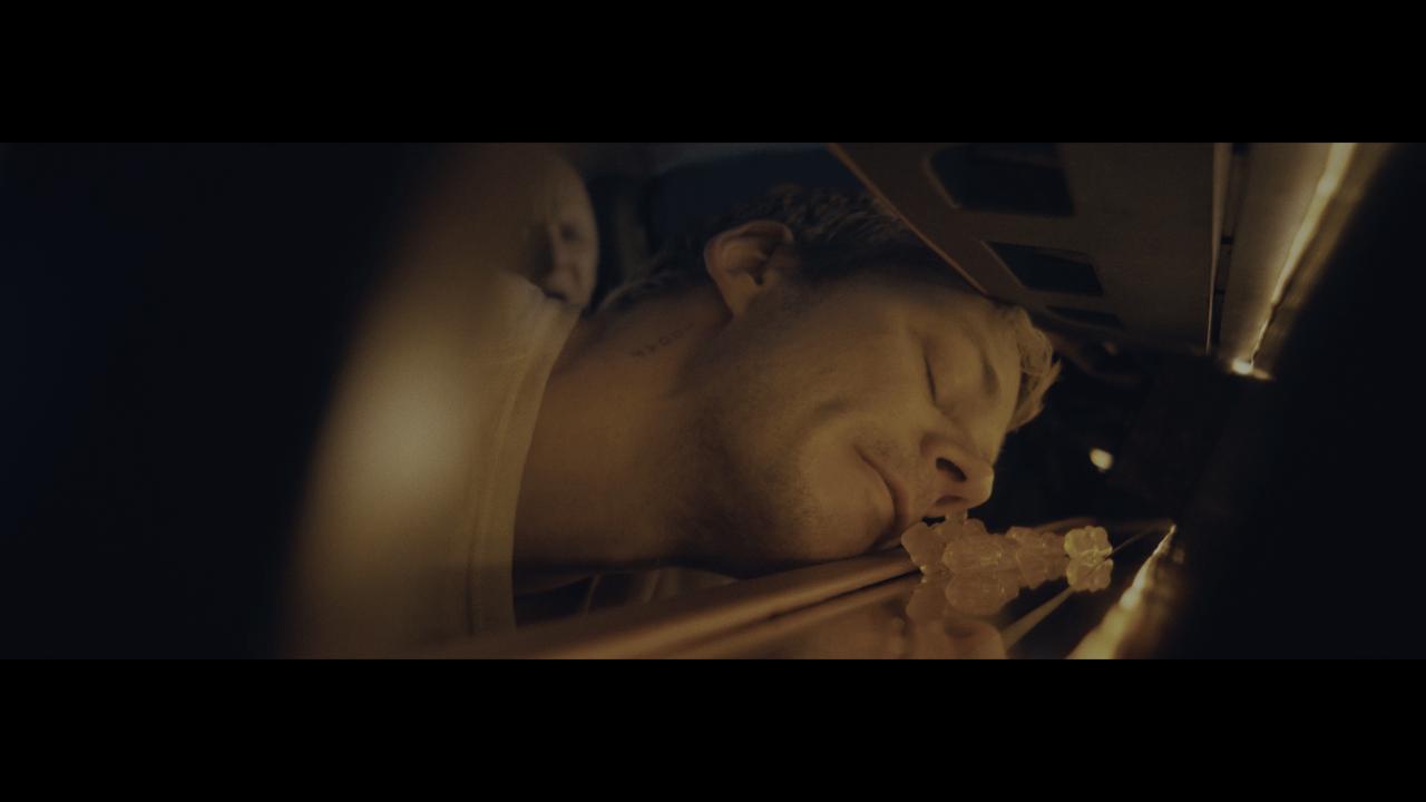 [紧锁][BD-MKV/44.77GB][简繁英字幕][4K-2160P][HDR版本][H265编码][蓝光压制]