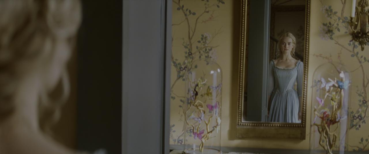 [灰姑娘][BD-MKV/27.15GB][国粤英多音轨/简繁英双语字幕][4K-2160P][HDR版本][H265编码][蓝光压制]