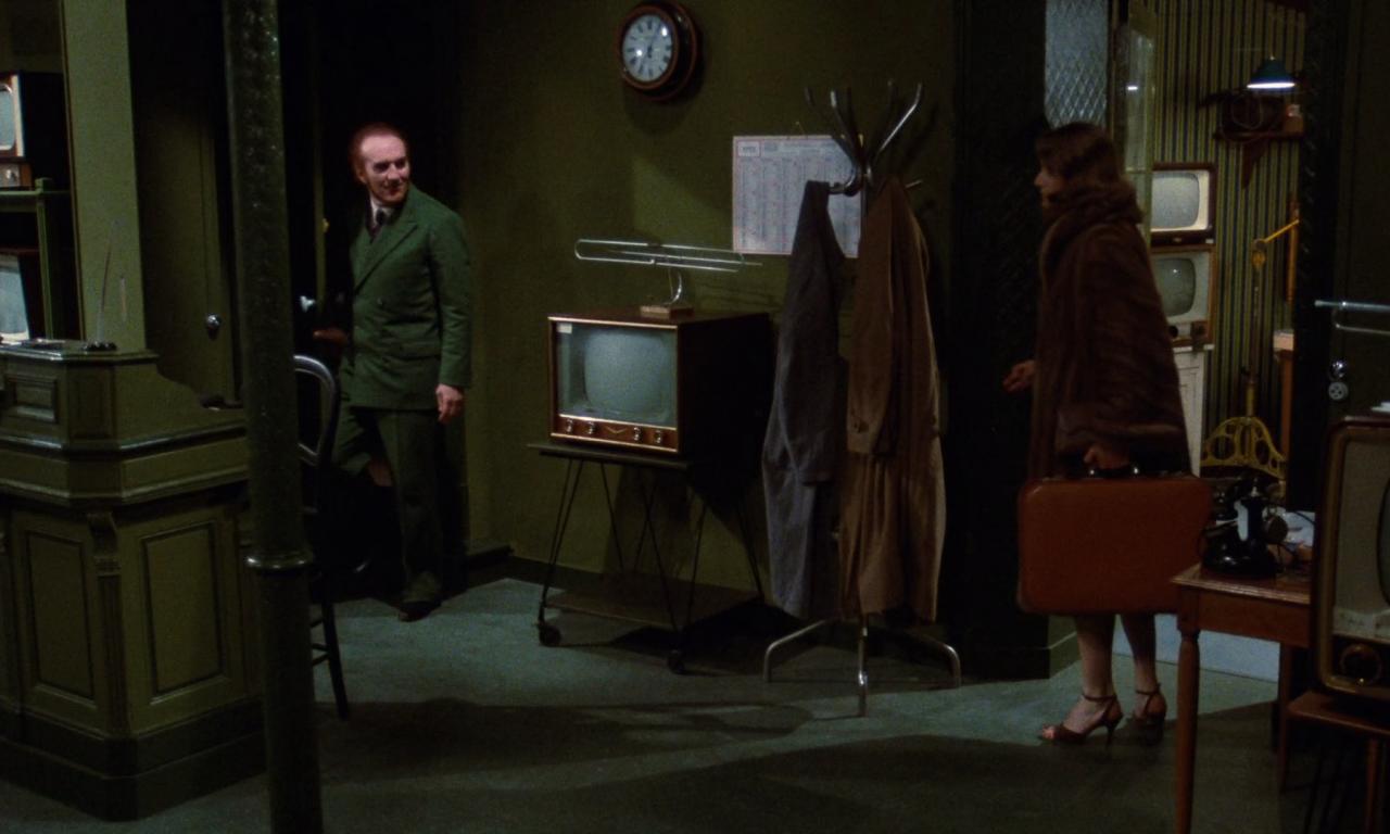 [城里的房间][BD-MKV/8.32GB][中英字幕][1080P][HDR版本][H265编码][蓝光压制]