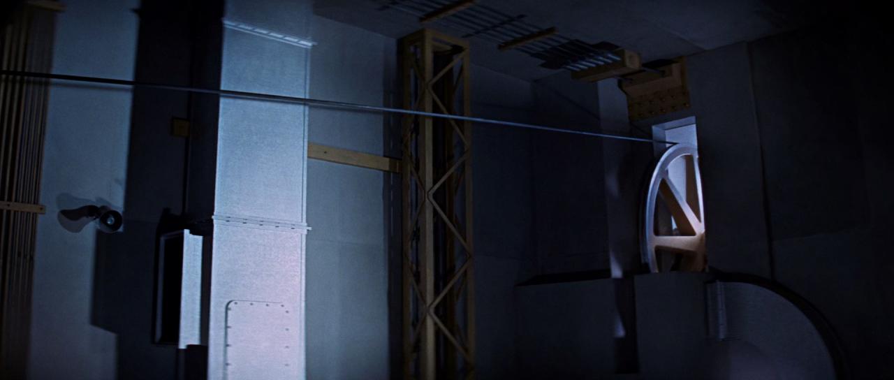 [007之女王密使][BD-MKV/6.32GB][国英多音轨/中英字幕][1080P][HDR版本][H265编码][蓝光压制]