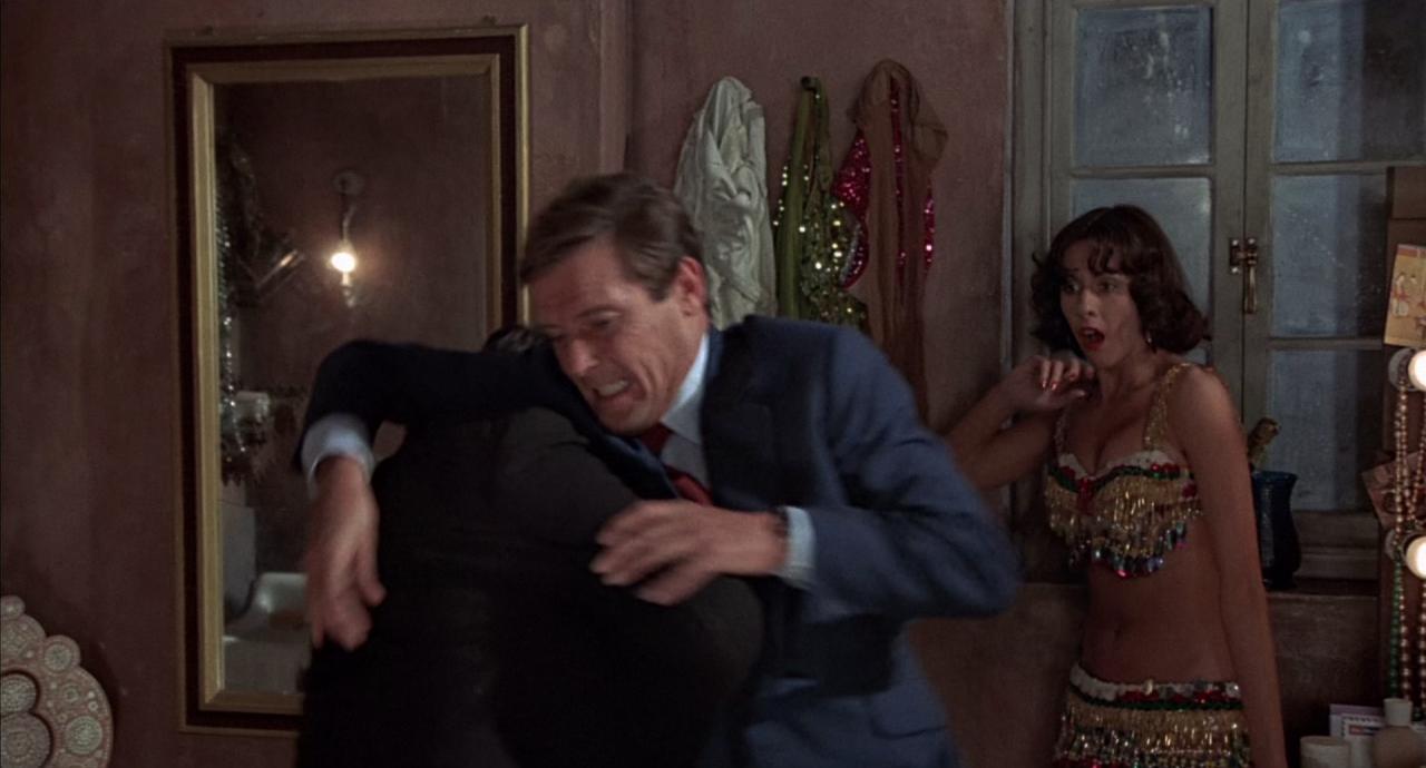 [007之金枪人][BD-MKV/6.05GB][国英多音轨/中英字幕][1080P][HDR版本][H265编码][蓝光压制]