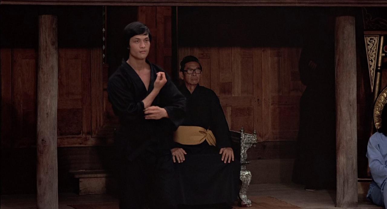 [007之金枪人][BD-MKV/6.05GB][国英多音轨/中英字幕][1080P][HDR版本][H265编码][蓝光压制]